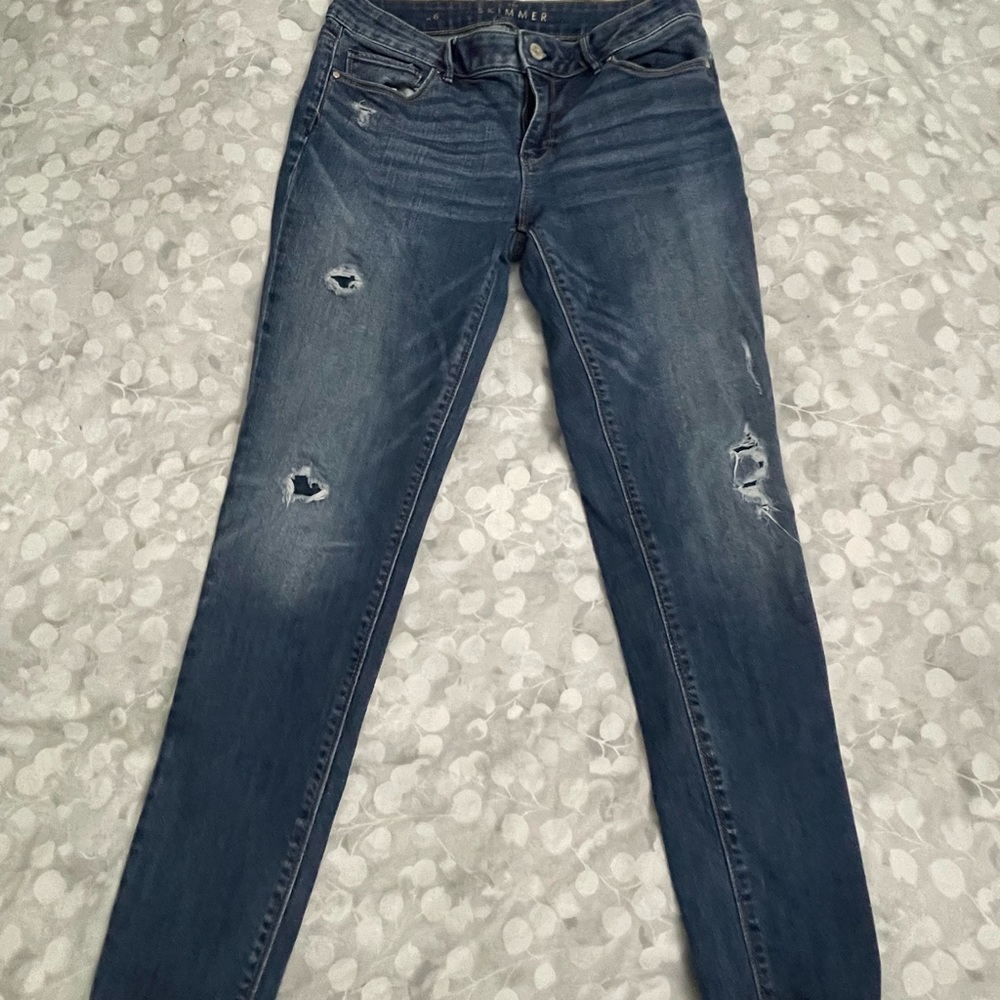 White House black market the skimmer size 6